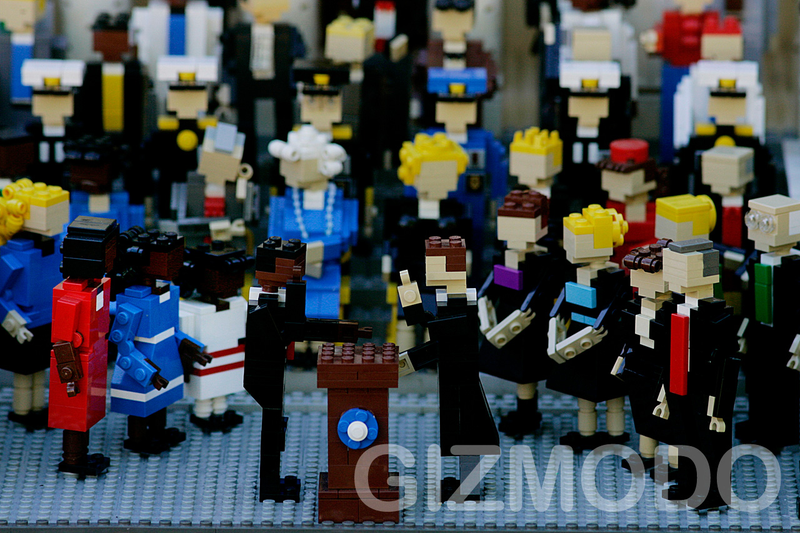 Illustration for article titled Lego Obama Presidential Inauguration Brings Hope to Bricks Too